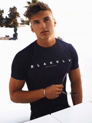 Blakely Stockbridge T-Shirt Navy | 284-QGMTXF