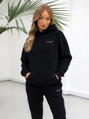 Blakely Universal Women's Relaxed Hoodie Black | 143-WTMPBY