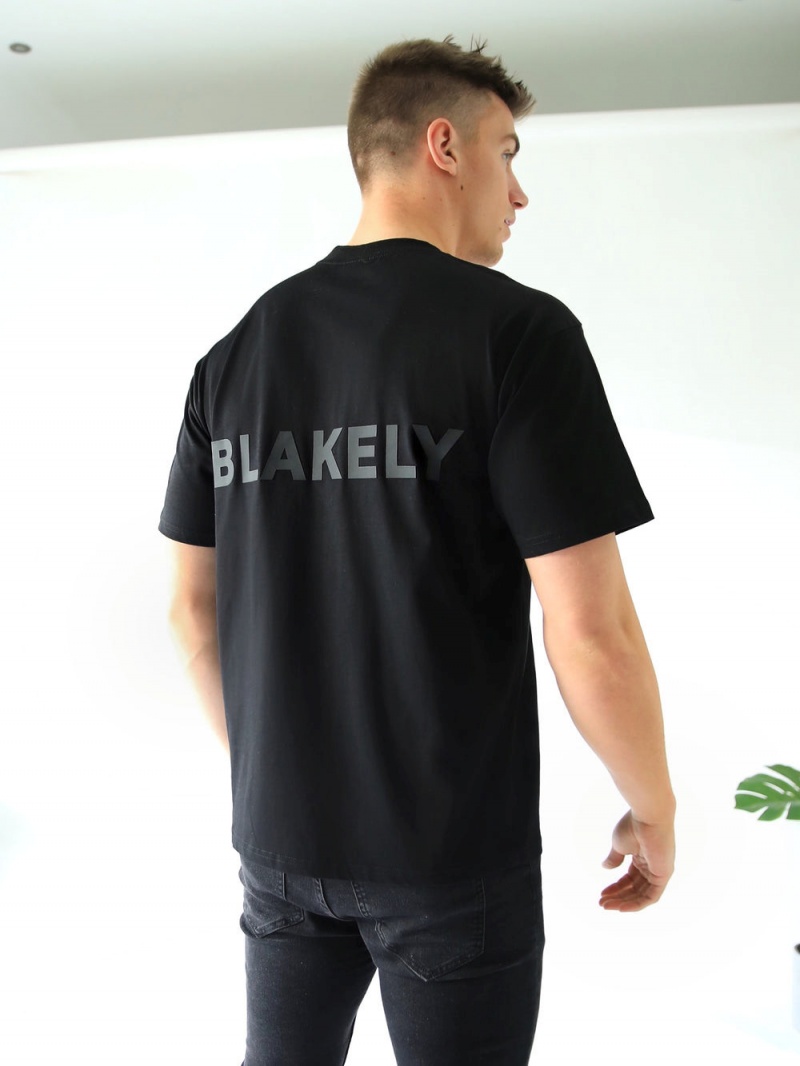 Blakely BLK Blackout Oversized T-Shirt Black | 751-LEAHYG