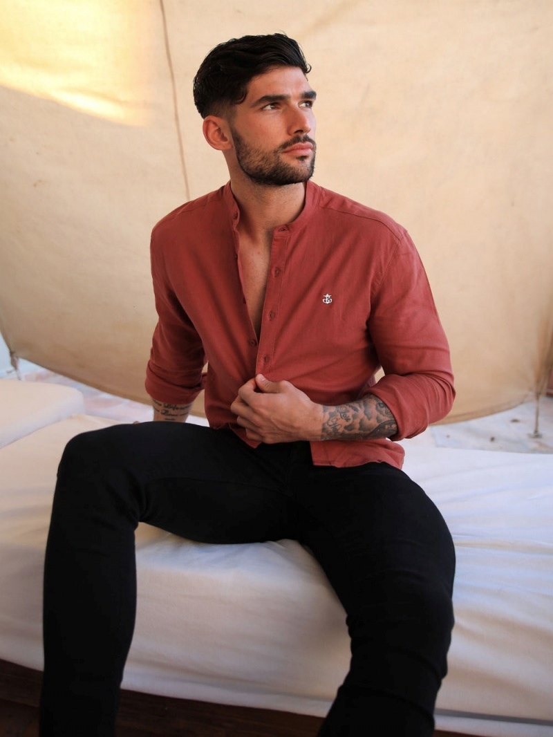 Blakely Berkane Linen Shirt Burgundy | 275-QDJHON