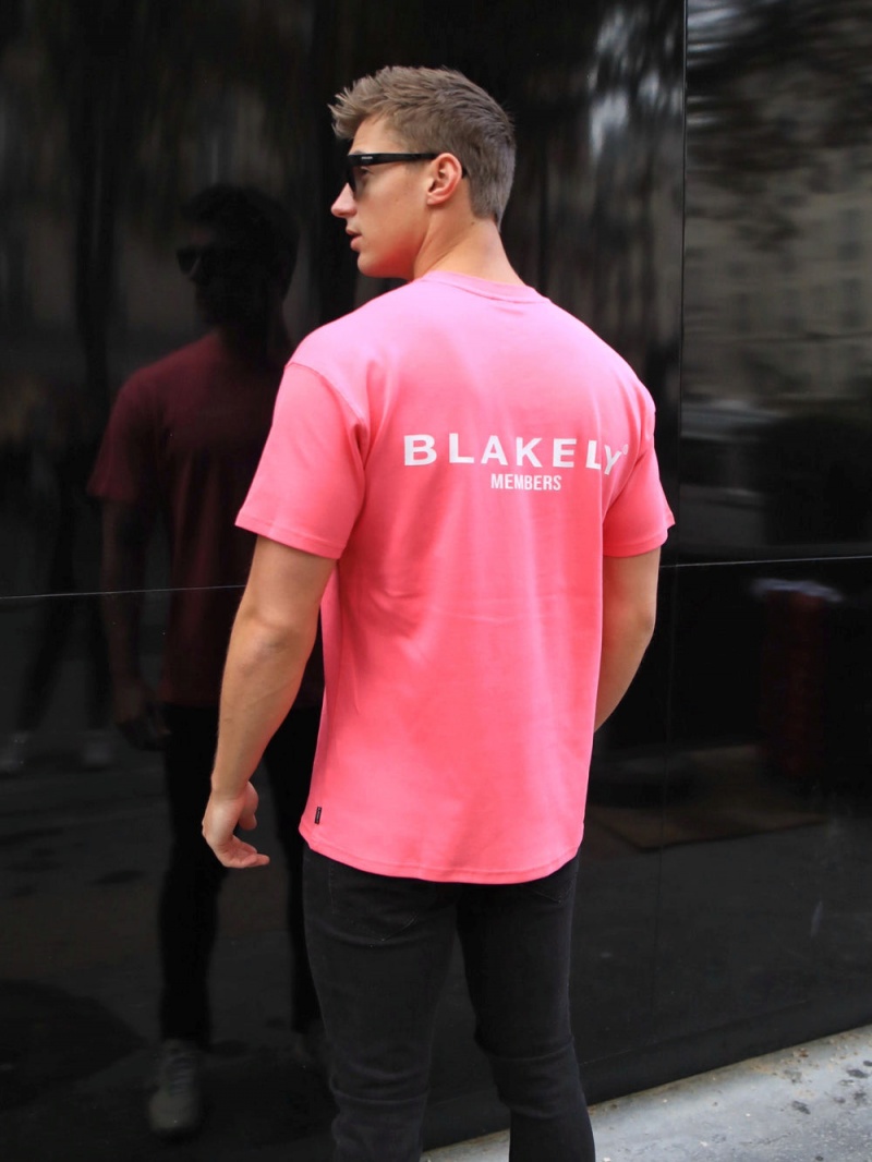 Blakely Members Relaxed T-Shirt Neon Pink | 693-XPYVCI