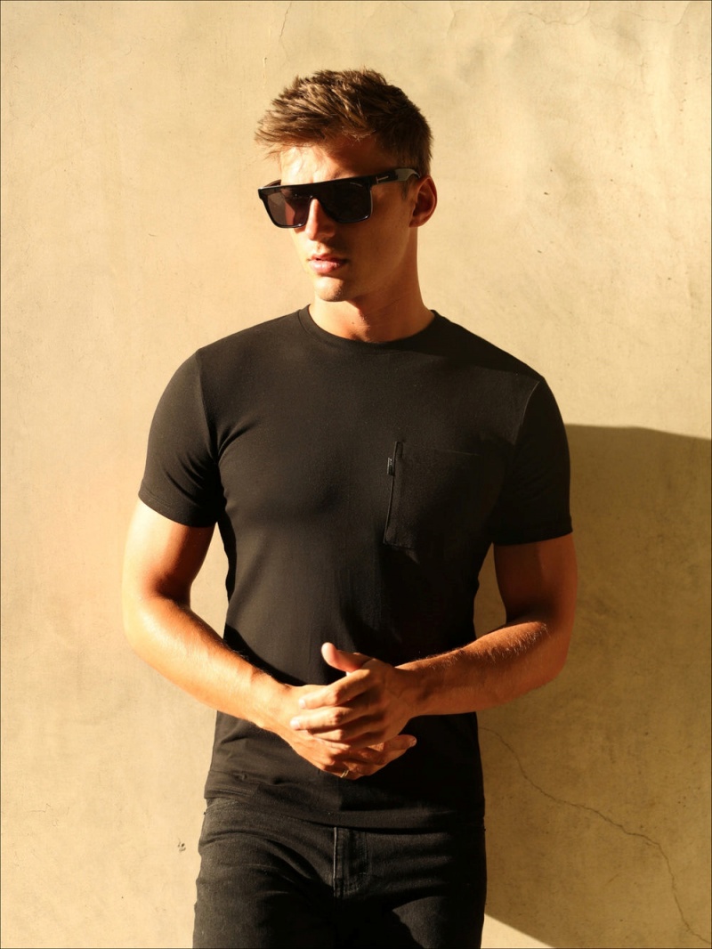 Blakely Pocket T-Shirt Black | 910-GOADVR