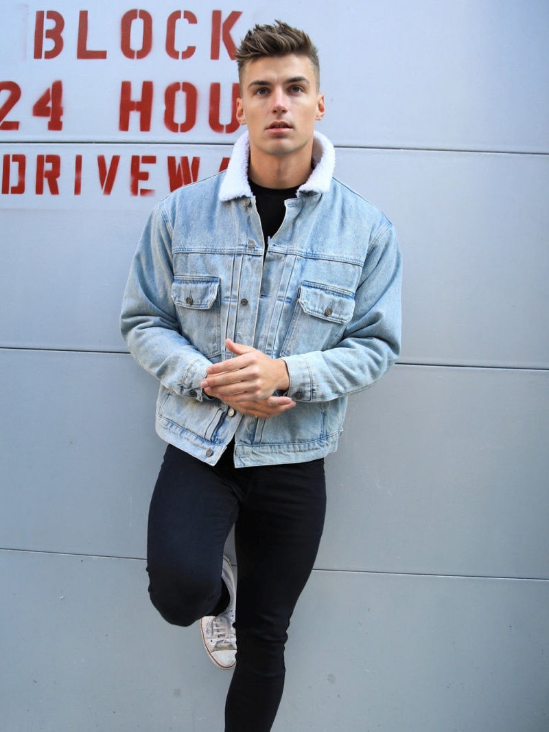 Blakely Raleigh Denim Jacket Light Blue | 961-OSNIKZ