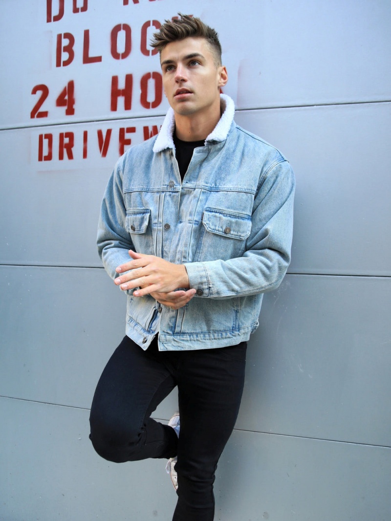 Blakely Raleigh Denim Jacket Light Blue | 961-OSNIKZ