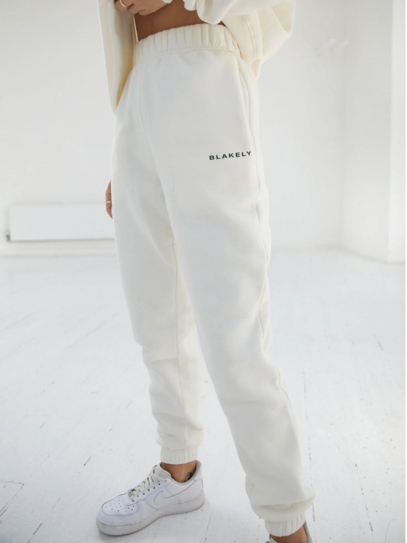 Blakely Riviera Initial Womens Sweatpants Ivory | 538-BPXOVH