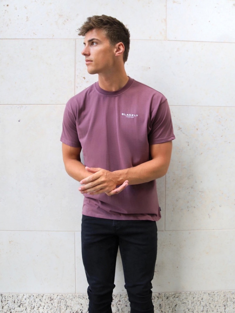 Blakely Universal Relaxed T-Shirt Burgundy | 981-VDBQWN