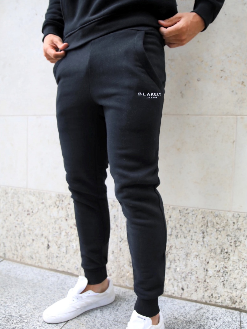 Blakely Universal Sweatpants Black | 507-FUBASC