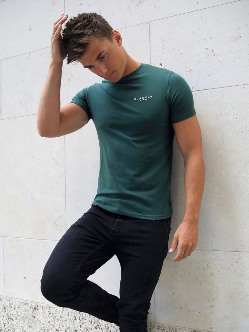 Blakely Universal T-Shirt Dark Green | 431-AJUSGY