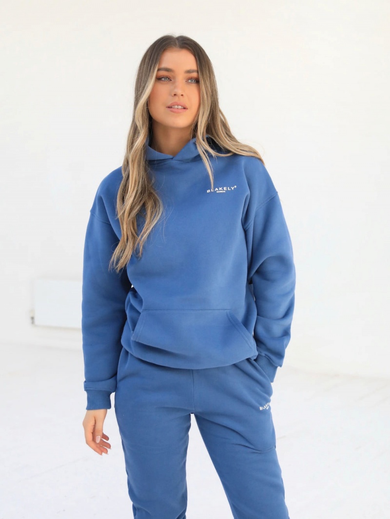 Blakely Women's Members Relaxed Hoodie Mid Blue | 293-WMLYVT