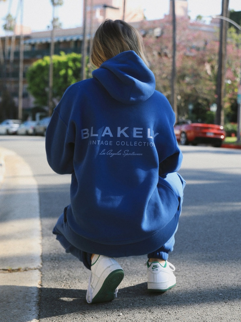 Blakely Women\'s Sports Club Relaxed Hoodie Vintage Blue | 652-KJDAZW