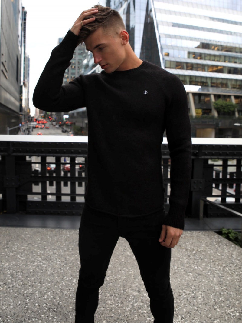 Blakely Yardley Knit Jumper Black | 678-WVRQBG